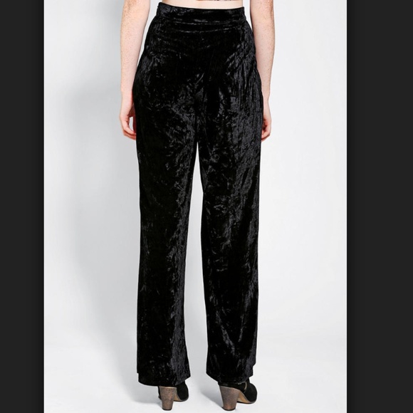 urban outfitters velvet pants